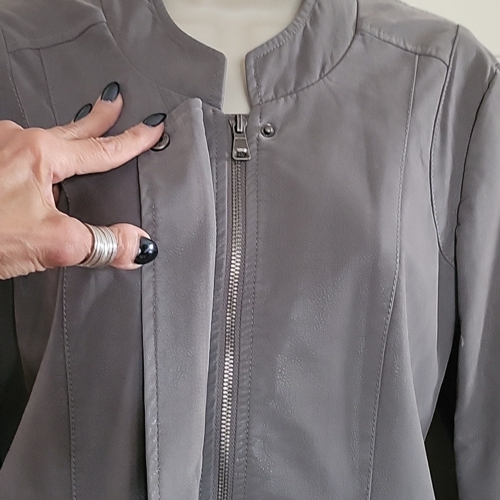 Tribal Micro Suede Jacket Size Medium - Picture 3 of 10